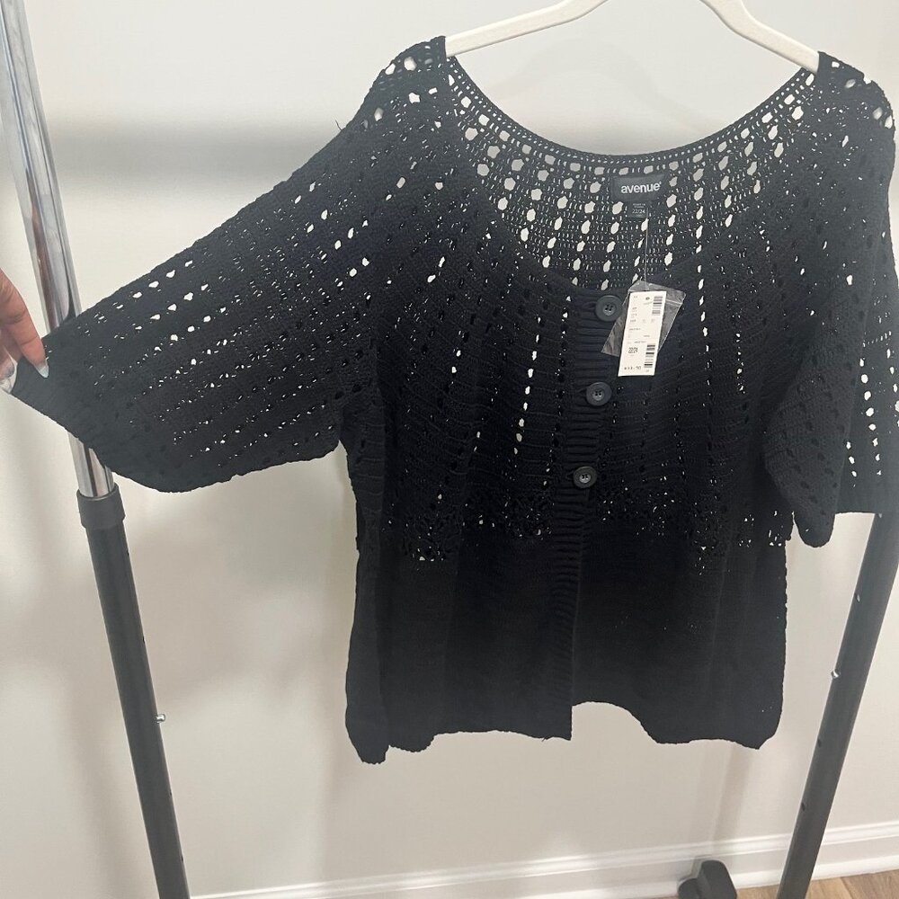 Black 3/4 Sleeve Knit Sweater